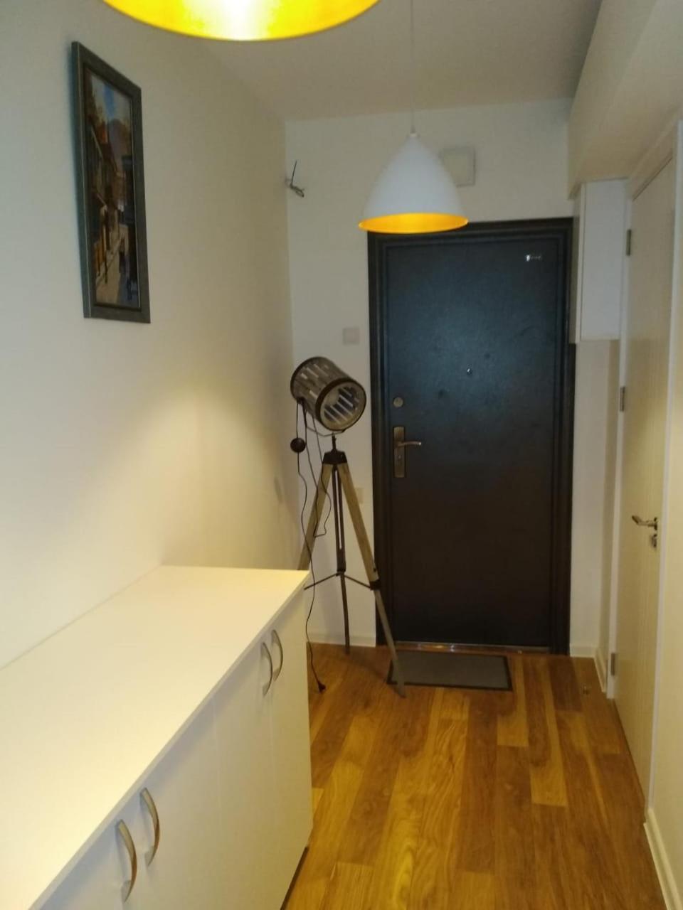 City Center Apartment Tbilisi Buitenkant foto