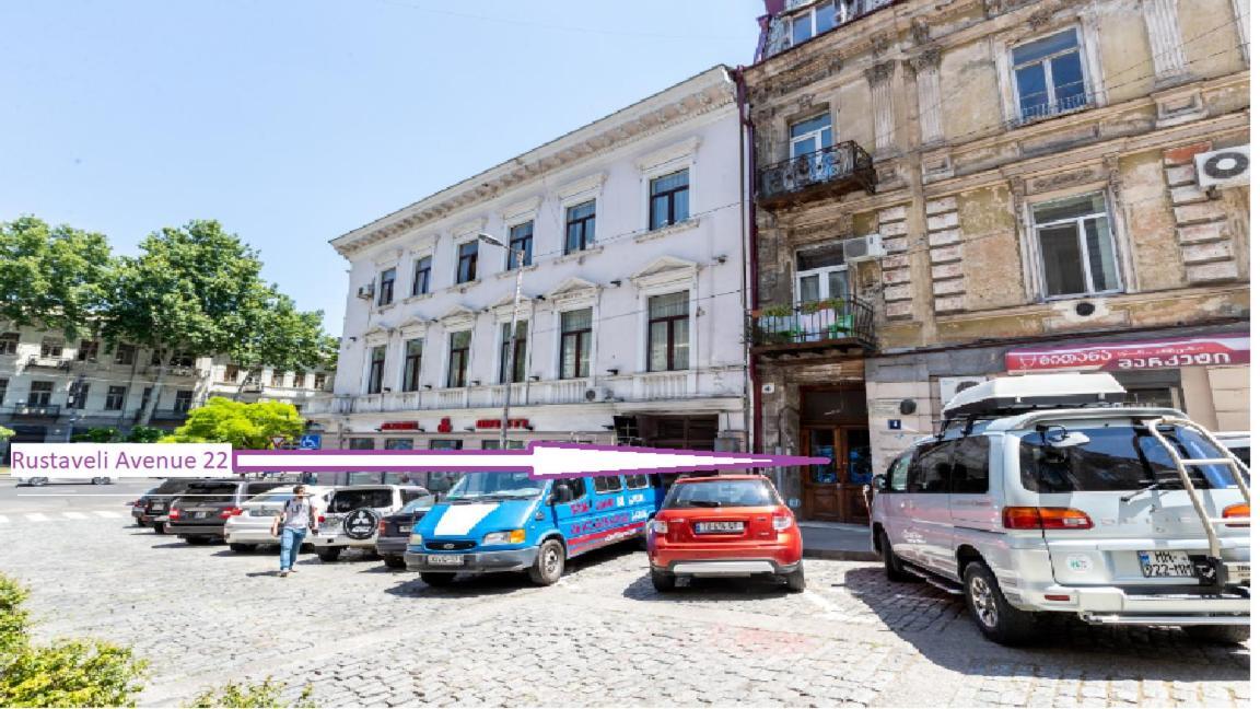 City Center Apartment Tbilisi Buitenkant foto